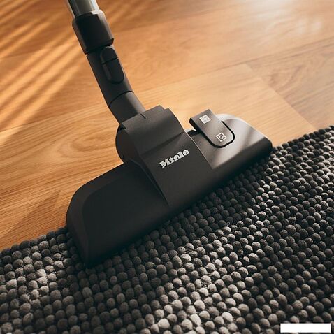 Пылесос Miele Classic C1 Flex SBAF5 (белый)