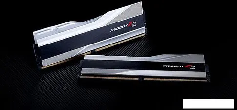 Оперативная память G.Skill Trident Z5 RGB 2x48ГБ DDR5 6400МГц F5-6400J3239F48GX2-TZ5RS