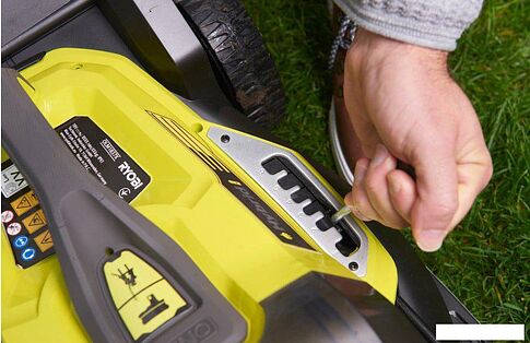 Газонокосилка Ryobi RY18LMH37A-250 Hybrid (с 2-мя АКБ)