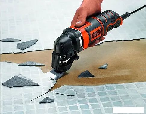 Мультифункциональная шлифмашина Black & Decker MT300KA
