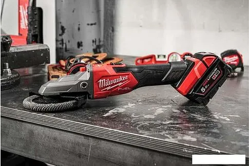 Угловая шлифмашина Milwaukee M18 Fuel FSAGF125XB-0X 4933478438 (без АКБ, кейс)