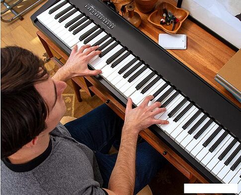 Цифровое пианино Roland FP-30X (черный)