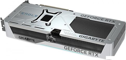 Видеокарта Gigabyte GeForce RTX 5070 Eagle OC Ice SFF 12G GV-N5070EAGLEOC ICE-12GD