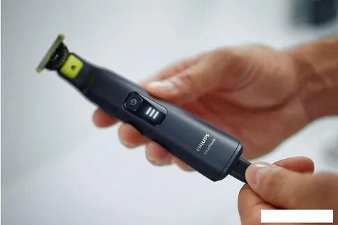 Универсальный триммер Philips OneBlade Pro QP6541/15