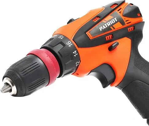Дрель-шуруповерт Patriot BR 115Li 180201115 (с 2-мя АКБ, кейс)