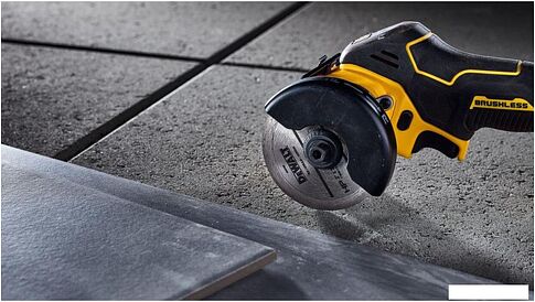 Дисковая (циркулярная) пила DeWalt DCS438B-XJ (без АКБ)