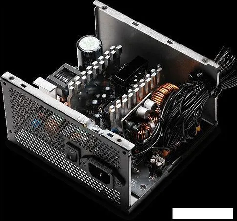 Блок питания ADATA XPG Pylon 550W 80+ PYLON550B-BKCEU