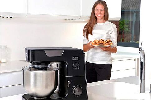 Планетарный миксер Black & Decker BXKM1001E