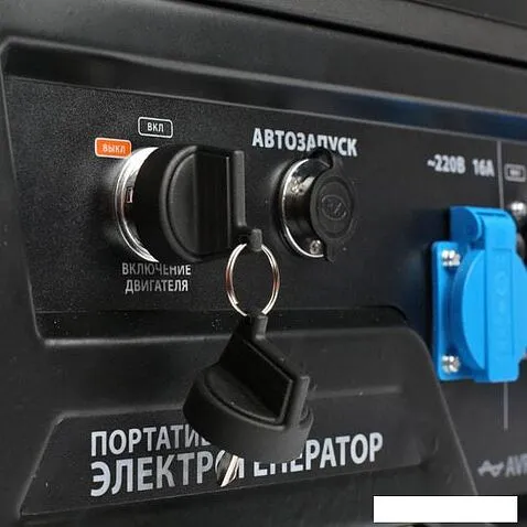 Бензиновый генератор Patriot GP 8210AE
