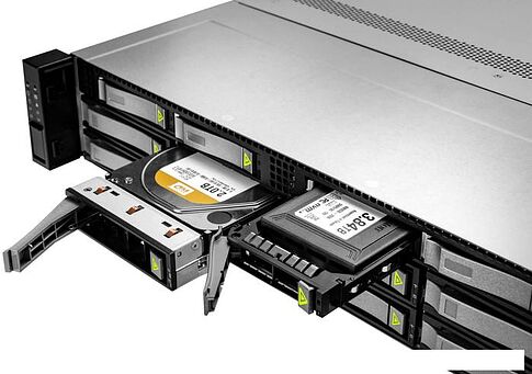 Сетевой накопитель In Win IW-RS216-07 800W