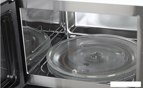 Микроволновая печь BEKO BMGB25333WG