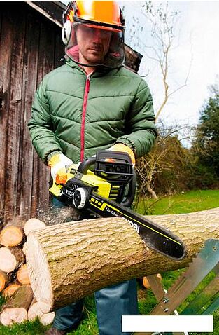 Электрическая пила Ryobi RCS1935