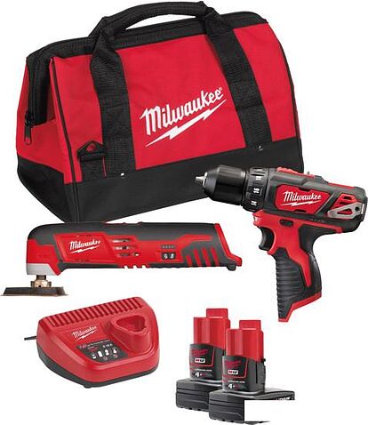 Milwaukee М12 ВPP2D-402B 4933441250 (шуруповерт, реноватор, 2 АКБ, сумка)