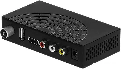 Приемник цифрового ТВ StarWind CT-240