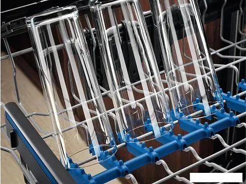 Встраиваемая посудомоечная машина Electrolux EEM48300L