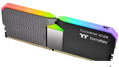 Оперативная память Thermaltake ToughRam XG RGB 2x8GB DDR4 PC4-28800 R016D408GX2-3600C18A