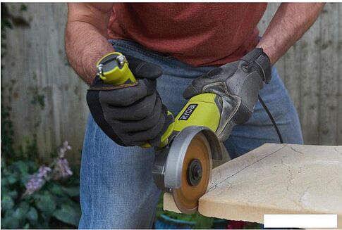 Угловая шлифмашина Ryobi RAG950-125S [5133002495]
