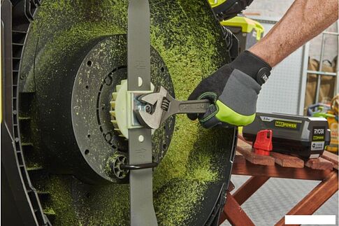 Газонокосилка Ryobi Max Power RY36LMX46A-150 (с 1-им АКБ 5 Ач)
