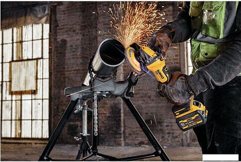 Угловая шлифмашина DeWalt DCG416B (без АКБ)