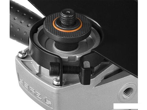 Угловая шлифмашина Зубр УШМ-180-1800 ПМ3