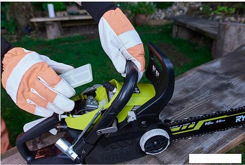 Бензопила Ryobi RCS3840T
