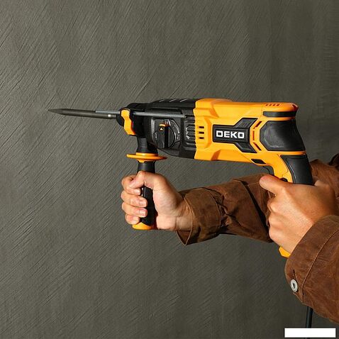 Перфоратор Deko DKH1300W 083-1062 (кейс)