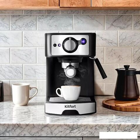 Рожковая кофеварка Kitfort KT-7195