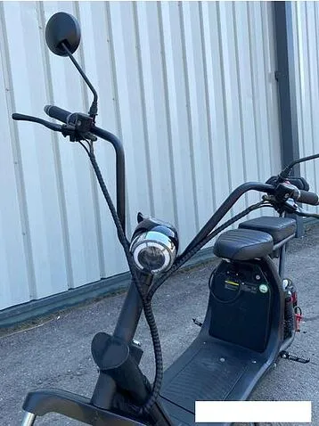 Электроскутер Yakama АР-Н009-2 (черный)