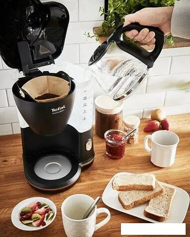 Капельная кофеварка Tefal Includeo CM533811