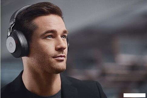 Офисная гарнитура Jabra Evolve2 85 USB-A UC (черный, с зарядной базой)