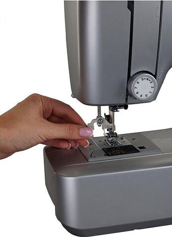 Электромеханическая швейная машина Jaguar JS-40S