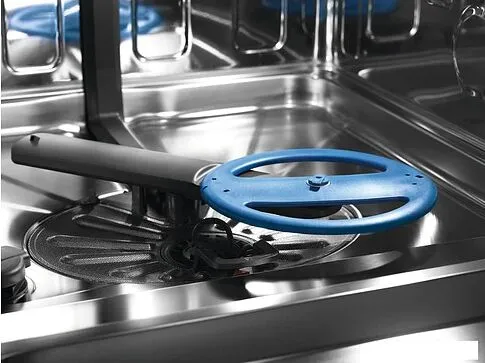 Встраиваемая посудомоечная машина Electrolux EEG48300L