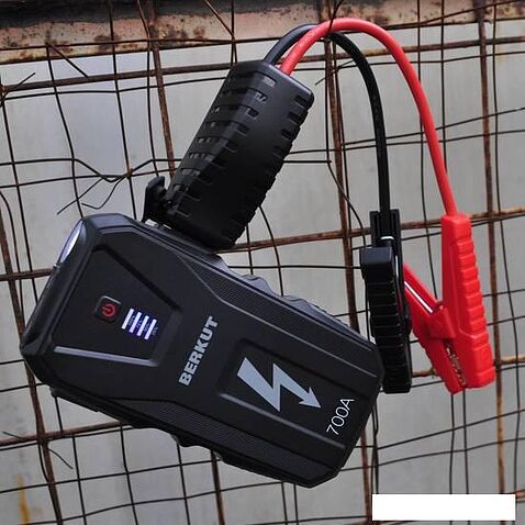 Портативное пусковое устройство Беркут JSL-15000