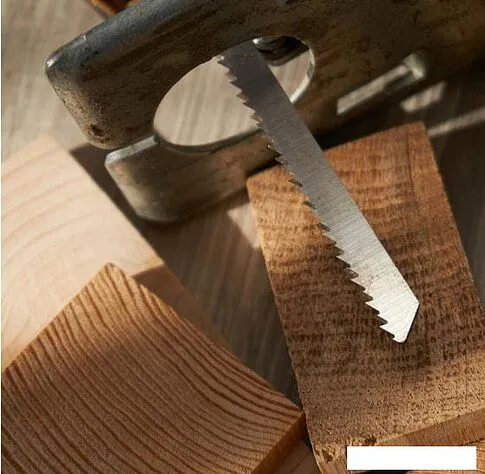 Электролобзик Oasis LE-85