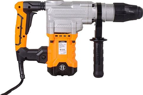 Перфоратор Вихрь П-2000К-М (кейс)