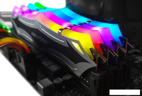 Оперативная память Hikvision 16GB DDR4 PC4-25600 HKED4161DAA2D2ZA4/16G