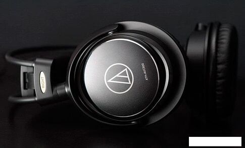 Наушники Audio-Technica ATH-AVC500