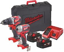 Milwaukee M18 CBLPP2B-402C 4933464593 (шуруповерт, винтоверт, 2 АКБ, кейс) Milwaukee M18 CBLPP2B-402C 4933464593 (шуруповерт, винтоверт, 2 АКБ, кейс)