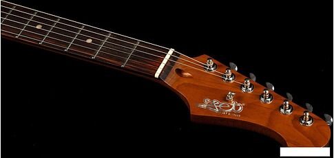 Электрогитара JET JS-400 HT BK