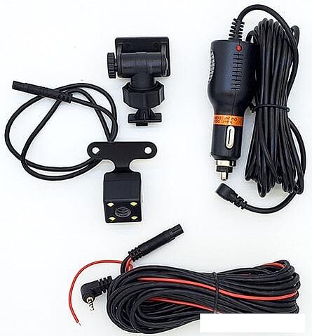 Автомобильный видеорегистратор Sho-Me FHD-825