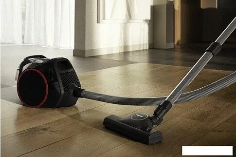 Пылесос Miele Boost CX1 125 Edition (черный обсидиан)