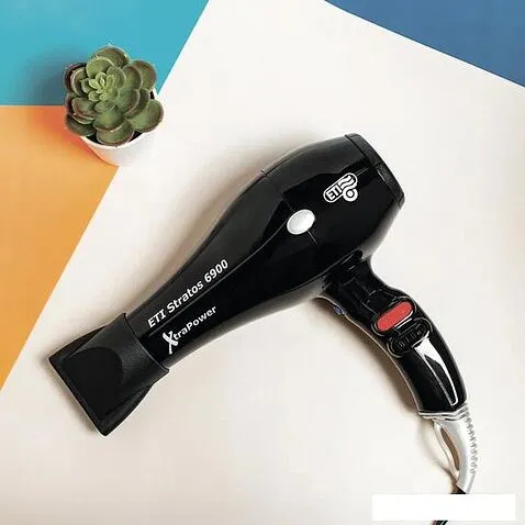 Фен ETI Stratos 6900 Xtrapower (черный)