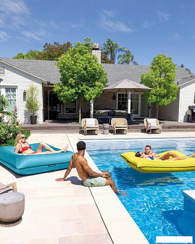 Надувной матрас для плавания Intex Luxe Inflatable Sport Lounge 56794-2 (желтый)