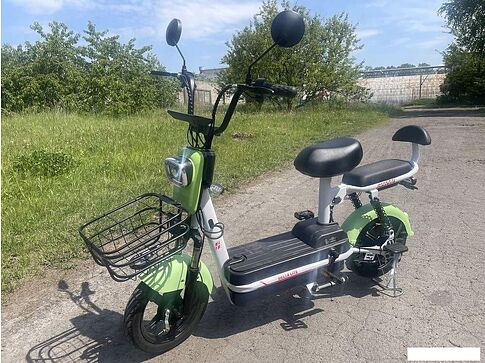 Электроскутер AVM Delta Lite (зеленый)