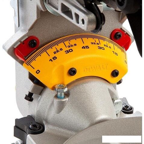 Торцовочная пила DeWalt DWS727-QS