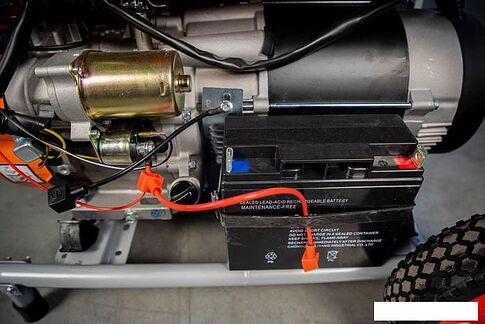 Бензиновый генератор TOR KM11000H