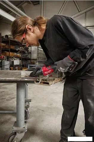 Прямошлифовальная машина Milwaukee M18 FDGRB-0X 4933480953 (без АКБ, кейс)