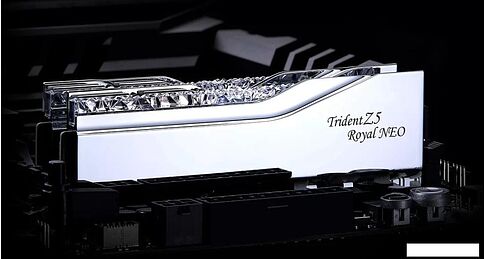 Оперативная память G.Skill Trident Z5 Royal Neo 2x32ГБ DDR5 6000 МГц F5-6000J3036G32GX2-TR5NS