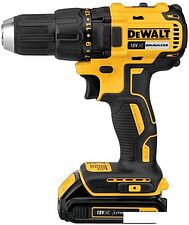 Дрель-шуруповерт DeWalt DCD777D2T-QW (с 2-мя АКБ, кейс)