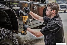 Полировальная машина DeWalt DCM848N (без АКБ)